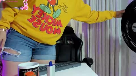    online show from 02-07-26, 12:20