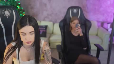 Diamonds Girls online show from 01-16-26, 09:35