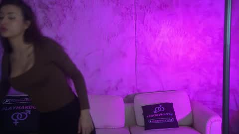 Diamonds Girls online show from 01-17-26, 09:47