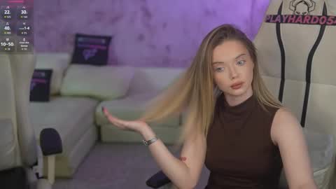 Diamonds Girls online show from 03-14-26, 09:15