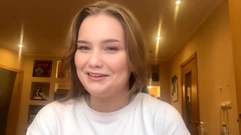 Amelia online show from 10-09-25, 11:08