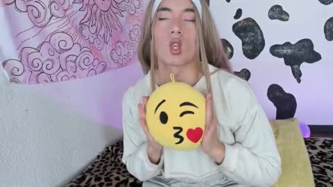 bri online show from 12-01-25, 01:49