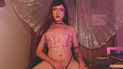 Snapshot of brillamettal chatting on 02-06-25, 03:06 Brilla Mettal online show from 02-06-25, 03:06