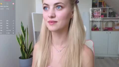 Vi. online show from 02-21-25, 01:11