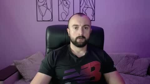 brindlefly69 online show from 10-04-25, 11:19