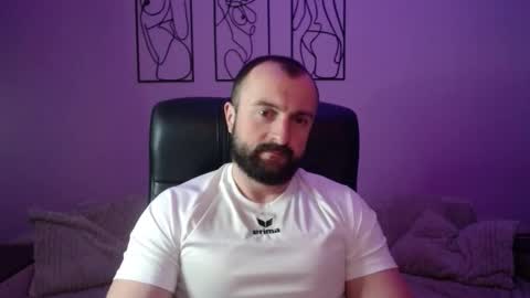 Snapshot of brindlefly69 chatting on 04-14-26, 10:43 brindlefly69 online show from 04-14-26, 10:43