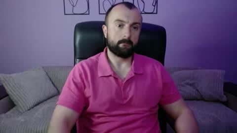 Snapshot of brindlefly69 chatting on 05-11-26, 10:21 brindlefly69 online show from 05-11-26, 10:21