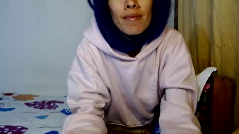 Snapshot of brisama chatting on 07-09-26, 11:31 brisama online show from 07-09-26, 11:31