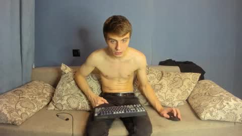 bristlebback online show from 11-19-25, 12:38