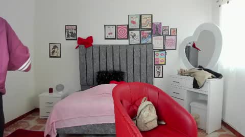 britannie_ online show from 06-15-26, 01:24