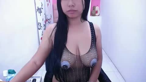 britanyx1 online show from 01-22-25, 01:42