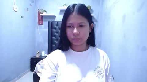 britanyx1 online show from 05-19-26, 02:01