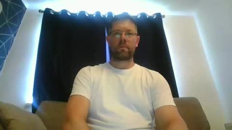 britguy6985 online show from 06-25-26, 10:09