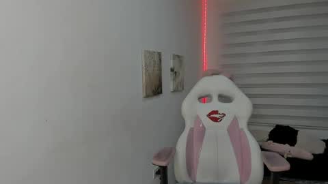 Snapshot of brith_ness chatting on 07-15-26, 03:23 Brith ness online show from 07-15-26, 03:23