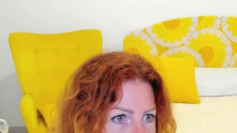 Penelope online show from 10-19-25, 04:57