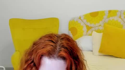 Snapshot of britishmilfpenelope chatting on 01-19-26, 03:54 Penelope online show from 01-19-26, 03:54