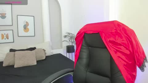 Britney online show from 09-20-25, 09:05