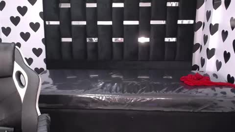 Britney  online show from 01-15-25, 10:49