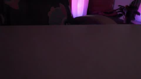 Snapshot of britneydivine chatting on 03-02-26, 05:08 Britney online show from 03-02-26, 05:08