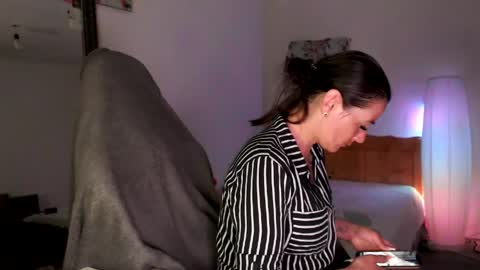 Britney online show from 05-15-26, 11:17