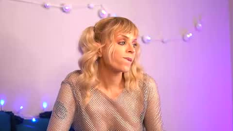 britneyhudson online show from 11-26-25, 04:35