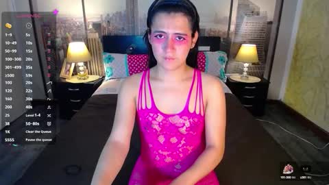   online show from 10-14-25, 02:12