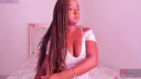 Snapshot of brittanyjhonnns chatting on 07-04-26, 07:03 brittany 25 years old happy as a worm online show from 07-04-26, 07:03