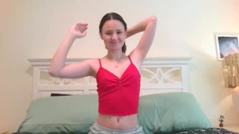 Snapshot of brittbratt24 chatting on 05-17-26, 04:14 Britt online show from 05-17-26, 04:14