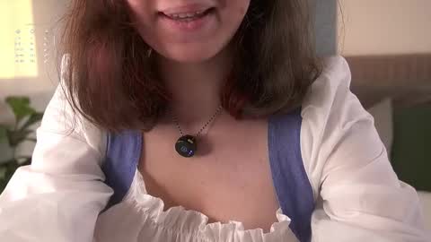 Lina online show from 09-17-25, 11:34