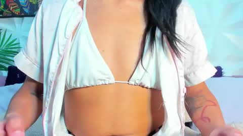 Snapshot of briyit_doll chatting on 06-13-26, 11:19 BRIYIT online show from 06-13-26, 11:19