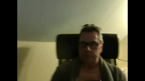 Snapshot of broadcast7676 chatting on 11-21-25, 12:10 broadcast7676 online show from 11-21-25, 12:10