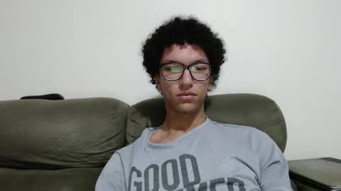 Derek Richard online show from 02-10-25, 01:35