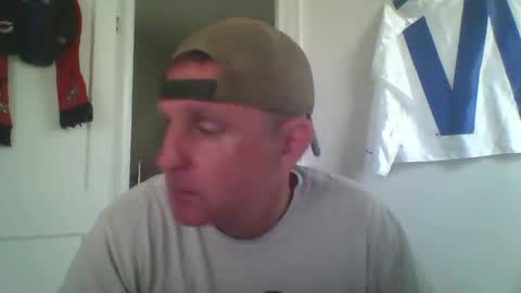 Snapshot of brodyb545755 chatting on 05-26-26, 06:48 brodyb545755 online show from 05-26-26, 06:48