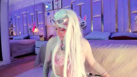     online show from 03-19-26, 02:32