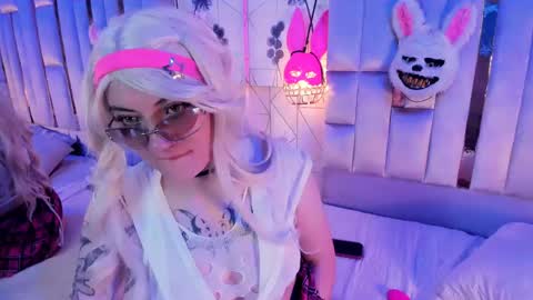 Snapshot of broklin_white23 chatting on 04-26-26, 02:48 online show from 04-26-26, 02:48