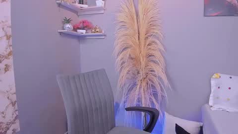 Snapshot of brook888_ chatting on 10-26-25, 02:17 Brook online show from 10-26-25, 02:17