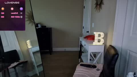 Snapshot of brookebee27 chatting on 12-10-24, 09:43 brookebee online show from 12-10-24, 09:43