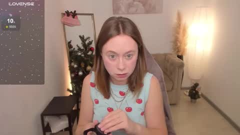 Snapshot of brookedamon chatting on 01-17-26, 08:56 Lady Brooke online show from 01-17-26, 08:56