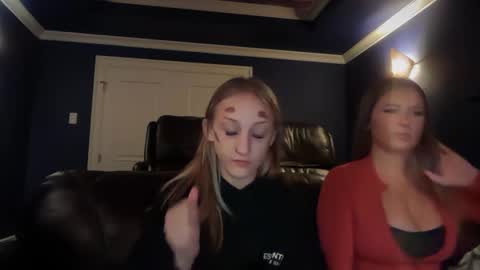 Snapshot of brookepatterson chatting on 09-14-25, 07:24 brookepatterson online show from 09-14-25, 07:24