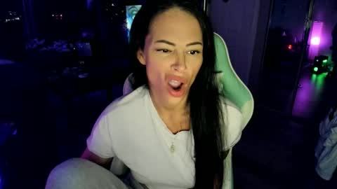 Brooke Summer xo online show from 04-17-26, 04:04