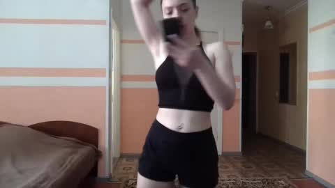Lina online show from 06-03-26, 02:33