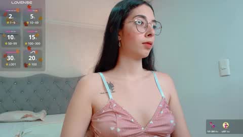 Brook Loves online show from 10-17-25, 05:54
