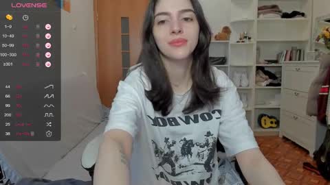 broosnica1 online show from 04-12-26, 07:35