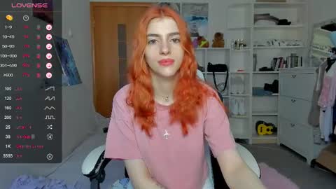 Snapshot of broosnica1 chatting on 07-12-26, 09:33 broosnica1 online show from 07-12-26, 09:33