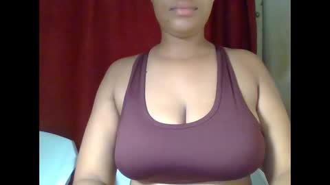 Snapshot of brown_lv chatting on 12-15-24, 05:45 brown_lv online show from 12-15-24, 05:45