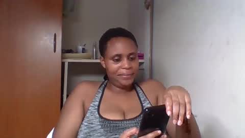 Snapshot of brown_lv chatting on 01-17-25, 06:54 brown_lv online show from 01-17-25, 06:54