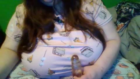 Beauty online show from 11-25-25, 07:47