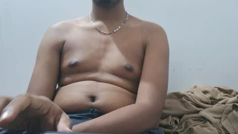 Snapshot of brownguy2505 chatting on 06-25-26, 11:48 brownguy2505 online show from 06-25-26, 11:48