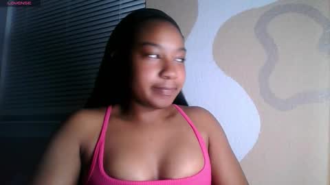 Snapshot of brownsugarcutie3 chatting on 03-28-26, 12:43 Brownsuagrcutie online show from 03-28-26, 12:43