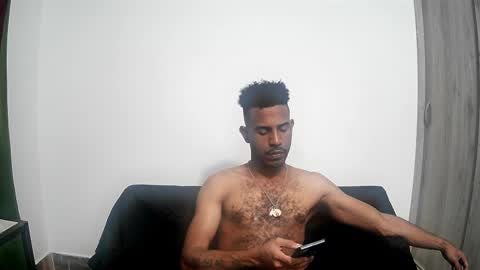 bruce_1111 online show from 12-22-25, 07:00